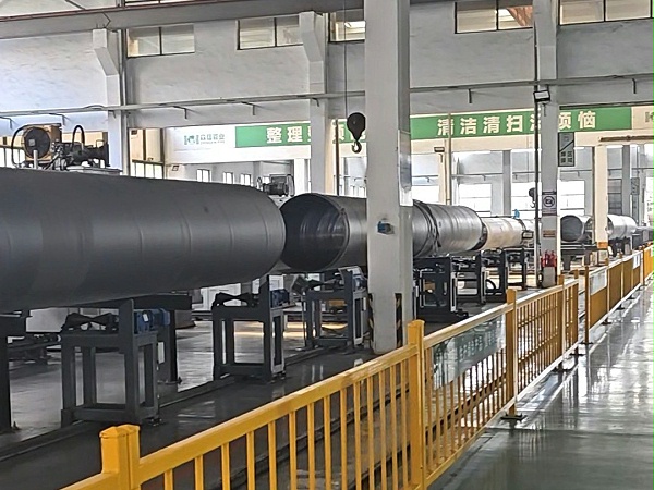 内衬不锈钢复合管车间